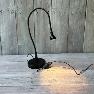 IKEA JANSJO Black Goose Neck Flexible Warm White Led Desk Hobby Lamp Light